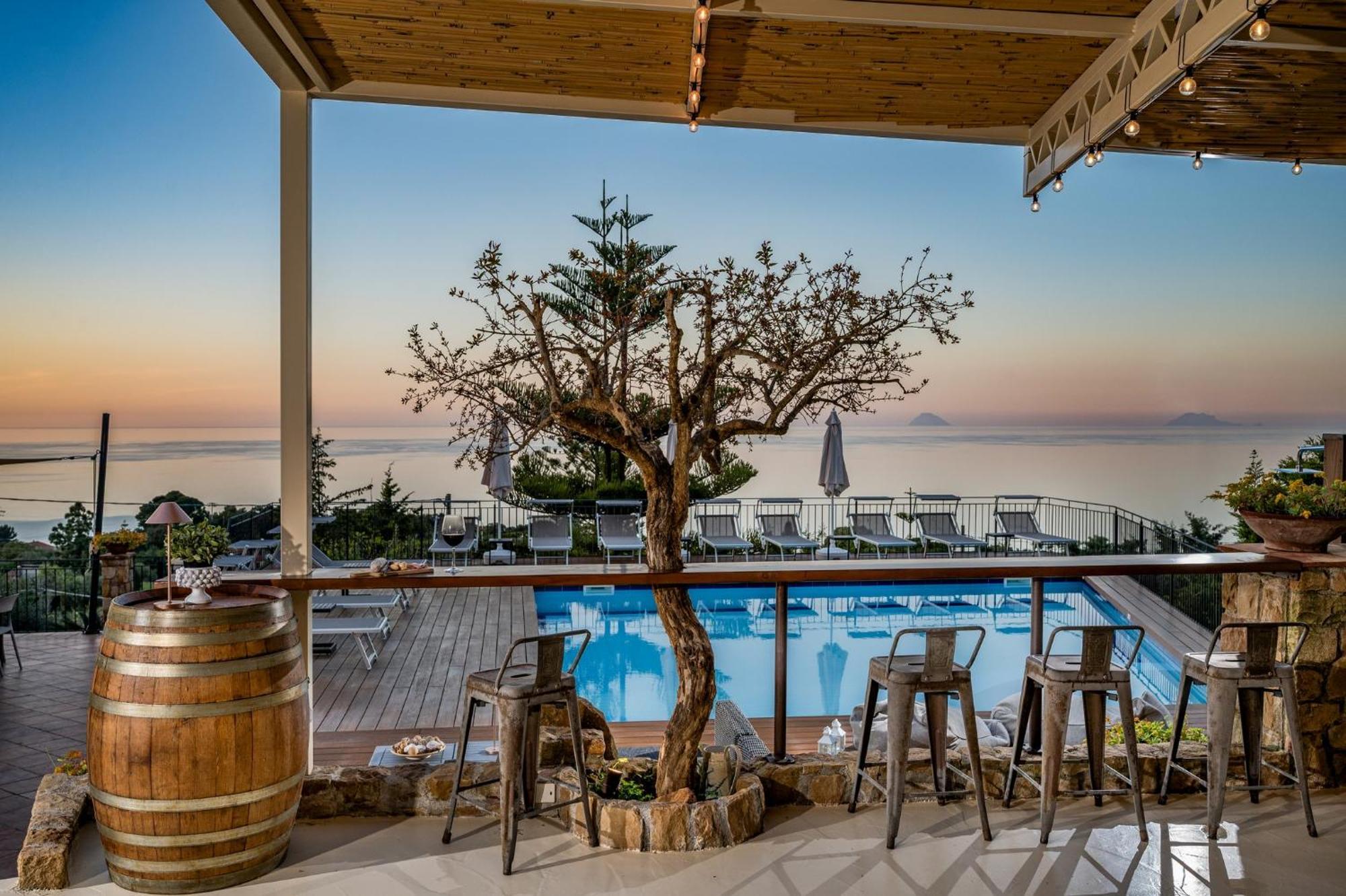 Villa Provenza 12&4, Emma Villas Cefalu Exterior photo